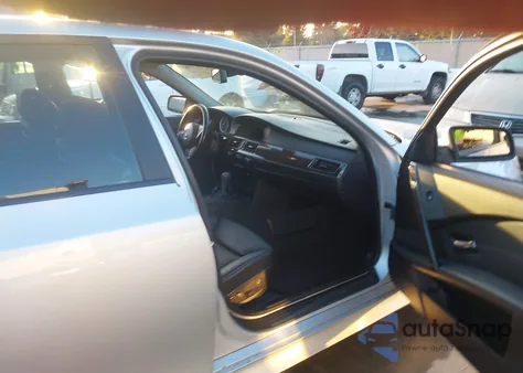 2007 BMW 550I z USA, uszkodzony, nr VIN WBANB535X7CP08735